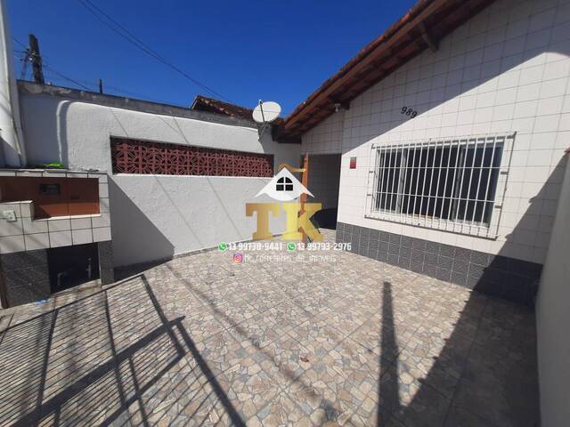 #16 - Casa para Venda em Praia Grande - SP - 1