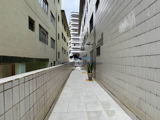 #388 - Apartamento para Venda em Praia Grande - SP - 2